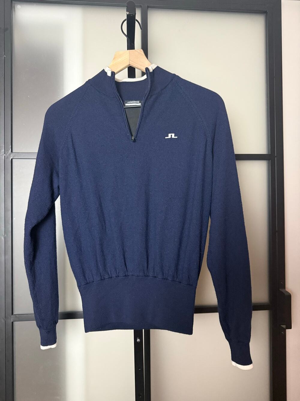 J.Lindeberg Women's Ruth Windbreaker 1/4 Zip Sweater in Navy Size Medium